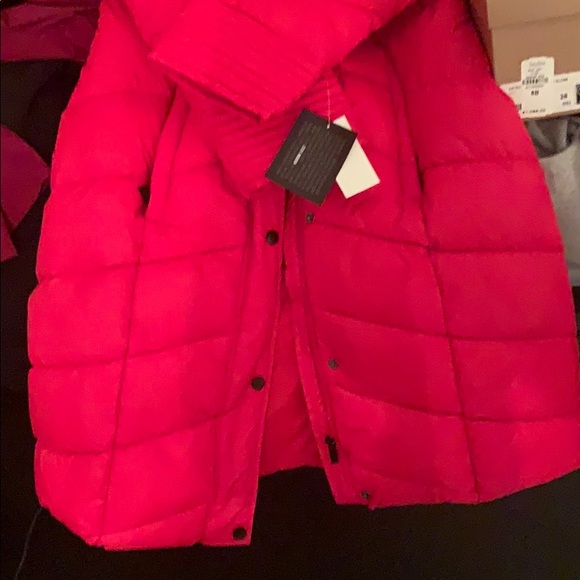 Steve Madden Red Cire Puffer Coat - Women & Plus - Picture 4 of 7